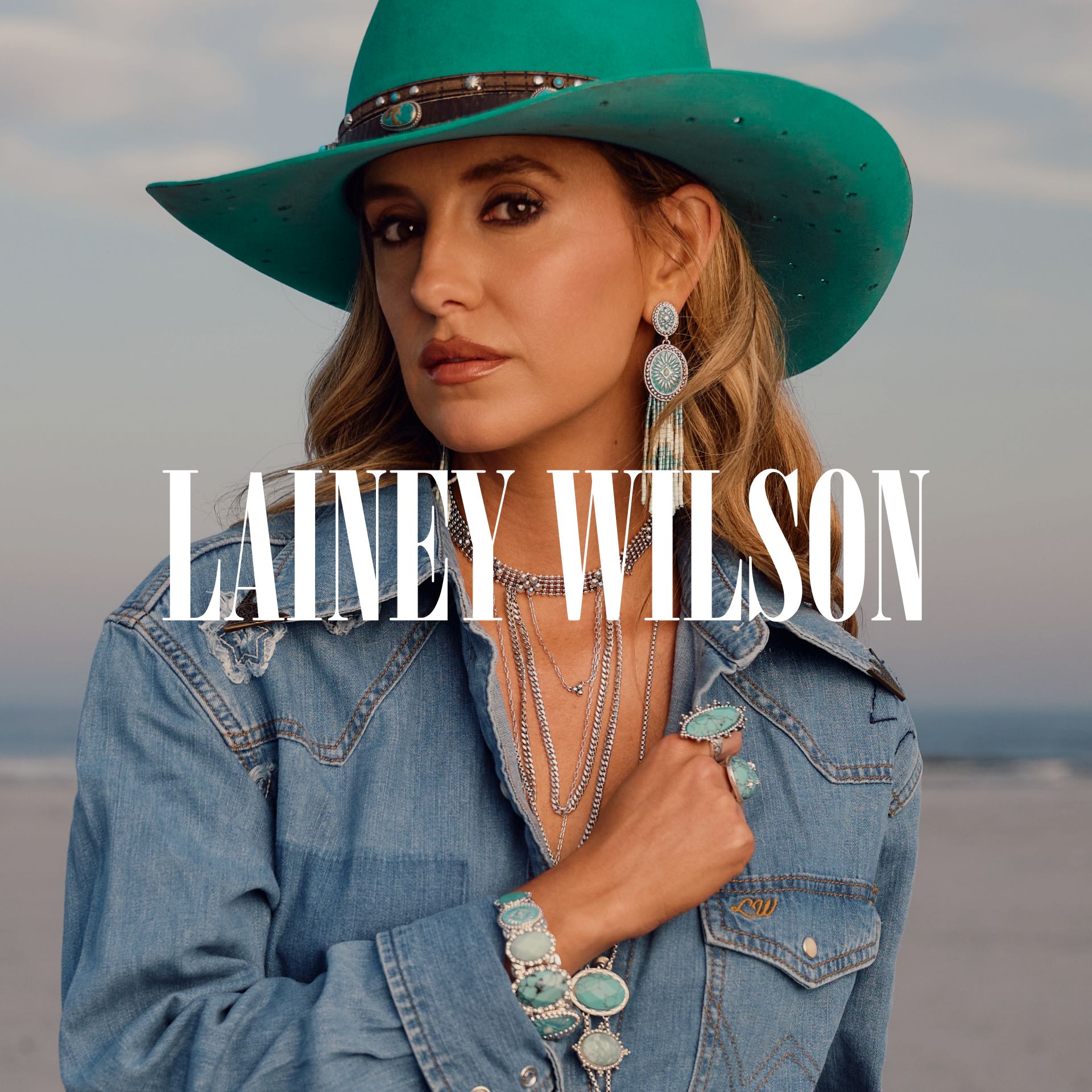 Brand logo of Lainey Wilson
