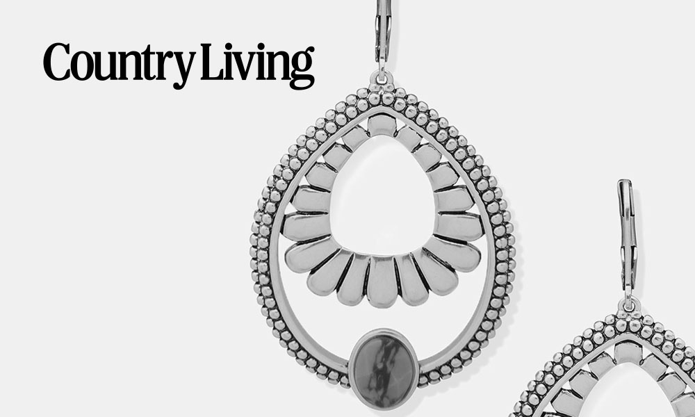 Country Living: ”Lainey Wilson Launched Her Own Jewelry Line and It’s Totally Western Inspired“